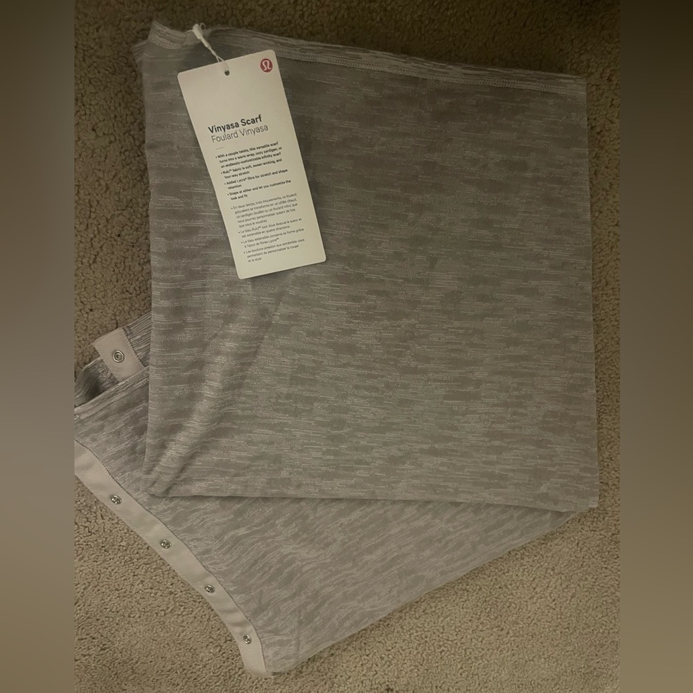 Lululemon vinyasa scarf